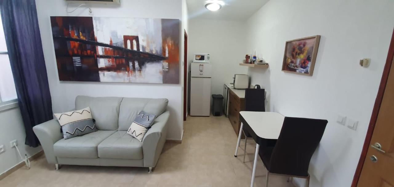Ferienwohnung יחידת דיור Rischon LeZion Exterior foto